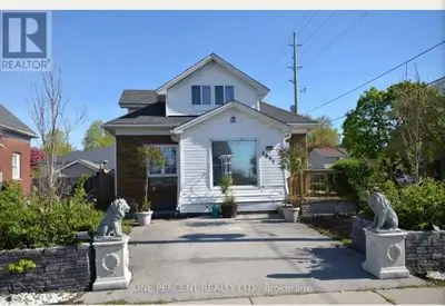 2bed 2bath Garage 2car space + 1car driveway 990sqf Lot 500m² Just for 399.000 Own your own home wit...