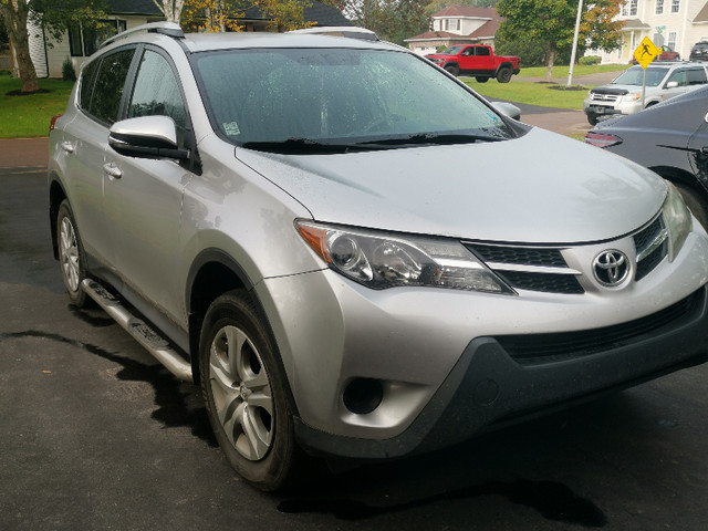 Toyota RAV4 2015 in good condition in Cars & Trucks in Charlottetown - Image 3