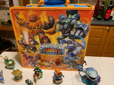 Skylanders and infinity Figures, View more