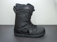 LIKE NEW - Nike Vapen Snowboarding Boot - Black - Size 8