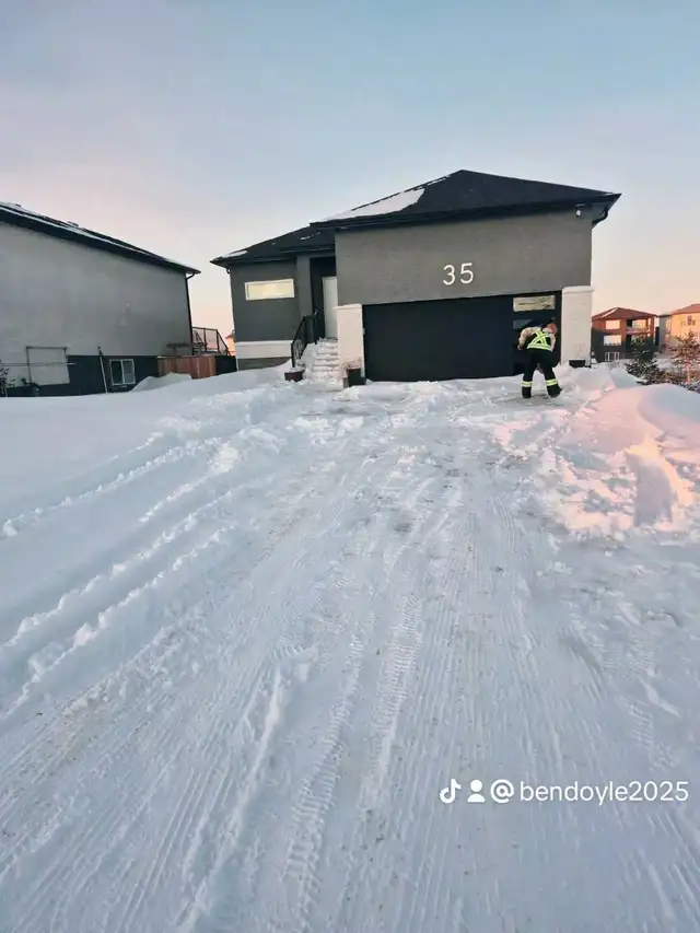 Snow Removal 65192923444866122