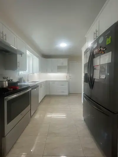 Newly Renovated Home for Rent – Perfect for Families! Located in a safe and clean community, this be...
