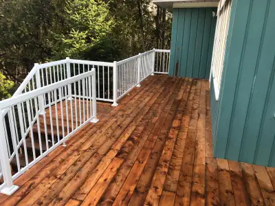 Nous construisons des terrasses, cabanons et clôtures en bois traité ou composite. De Laval à Trembl...