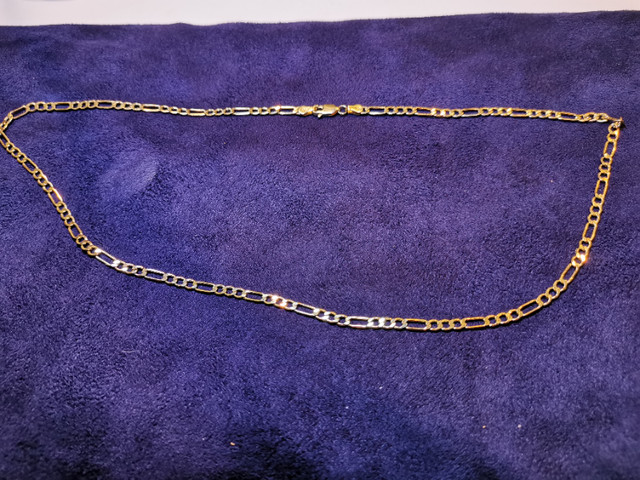 Chaine figaro uni 20p  3,4 MM 4,14 gr  en or 10k in Jewellery & Watches in Saint-Jean-sur-Richelieu - Image 2