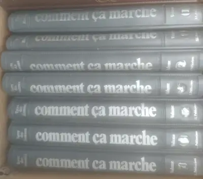 Comment ça marche. 7 cartables. 35$., View more