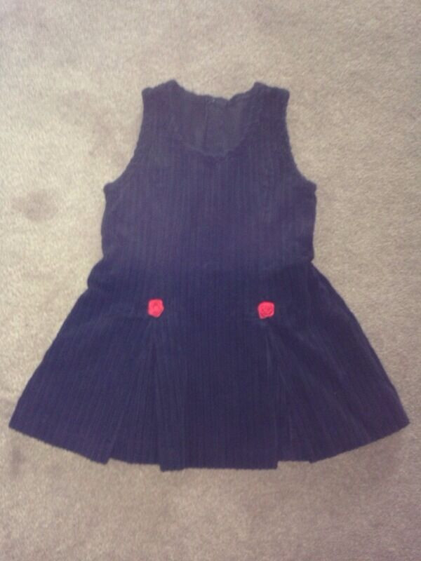 HOMEMADE DRESS in Clothing - 5T in Lethbridge