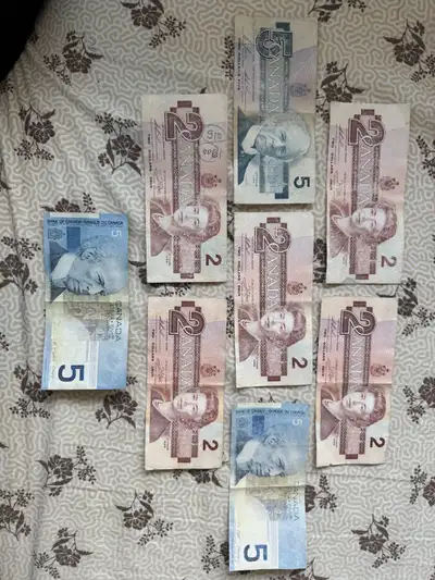 Canadian Vintage Old Genuine Bank Notes 2$x 5 notes 5$x 3 notes, View more