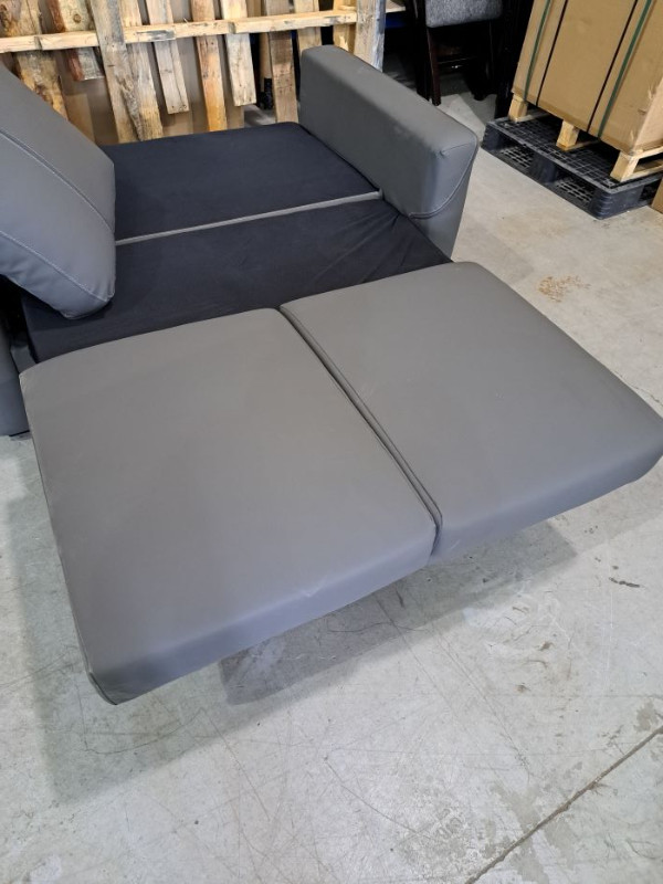 TRIFOLD SOFA in RV & Camper Parts & Accessories in Calgary - Image 2