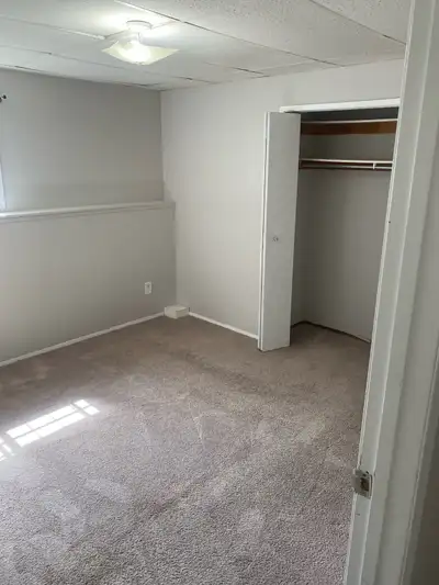 Bedroom For Rent in Basement Suite - FEMALE ONLY