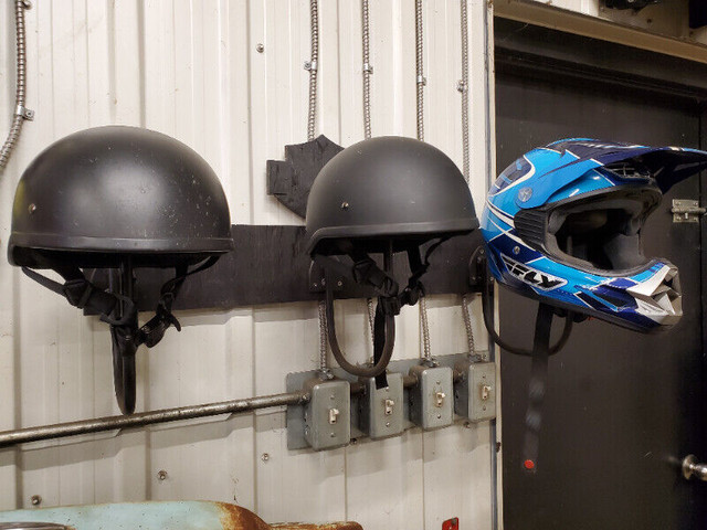 Universal helmet & accessory hangers in Motorcycle Parts & Accessories in Brantford - Image 4