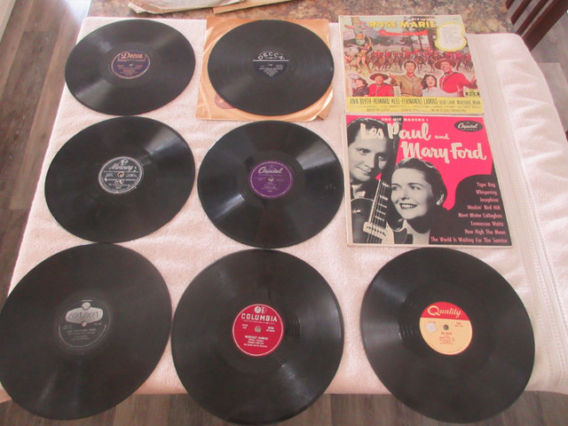 9 + Vintage 78 RPM Records. Cash, Peggy Lee, Bill Haley in Arts & Collectibles in Kelowna