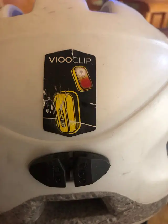 casque de vélo de ville de marque Btwin pour adulte in Other in Longueuil / South Shore - Image 8