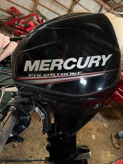 2020 Mercury 25 Hp 4-Stroke Outboard. With Throttle Controls and Fuel Tank. Near Mint Condition, wel...