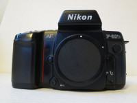 Nikon F801s 35mm film body, lens, flash, case
