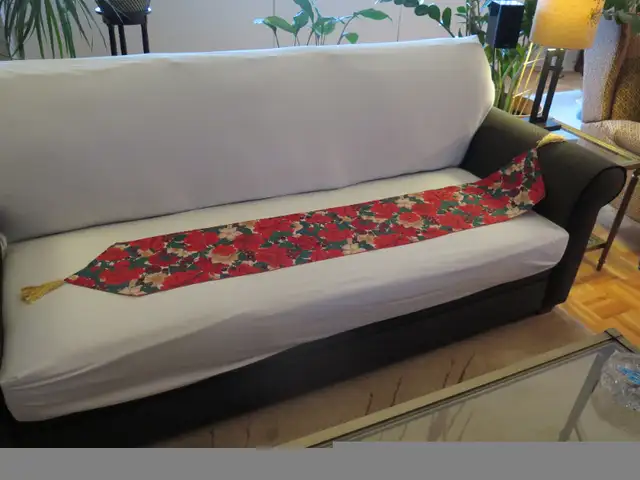 FABRIC TABLE RUNNER64330166303875121