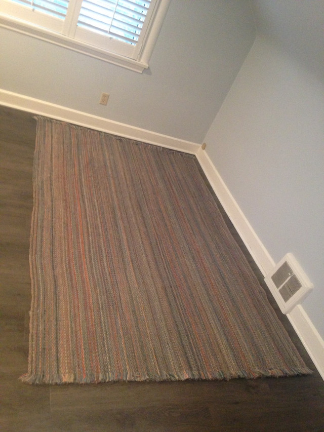 Rug/carpet in Rugs, Carpets & Runners in Hamilton