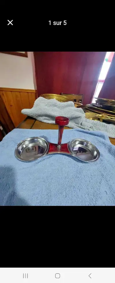 Vintage chrome serving dish. Ce vend 22$ sur Esty. J'en demande seulement 2$. *Voir mes autres annon...