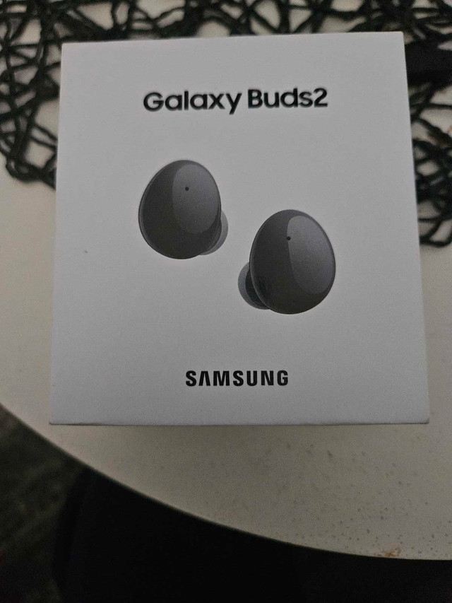 Samsung Bubs 2 in General Electronics in Mississauga / Peel Region - Image 2