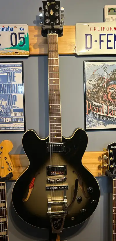 Gibson Custom ES-335 trade for White Falcon, View more