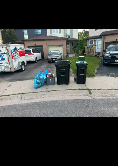 Shared Room for Rent – $400/Month (Male Only) – Barrie Robin Court, Barrie $400/month + 10% share of...
