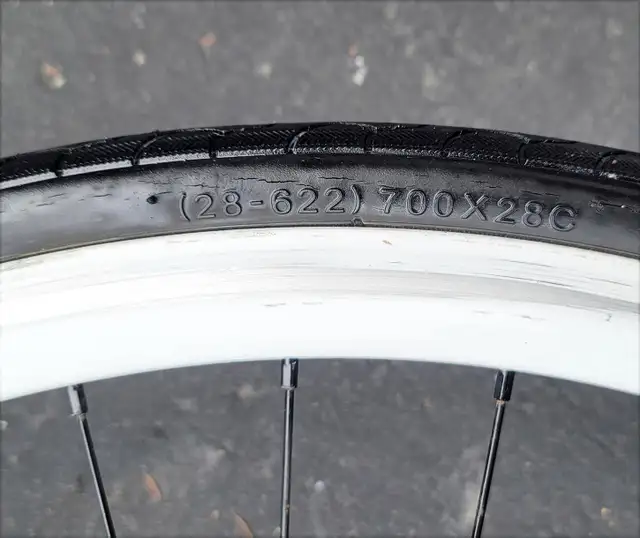 Bike wheels set of 700x28c wheels complete with tires in Road in Mississauga / Peel Region - Image 5