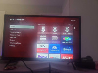 32 inch TCL Roku TV with remote