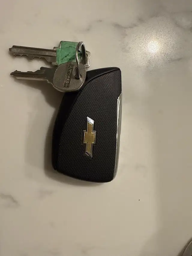 lost keys64840293783681120