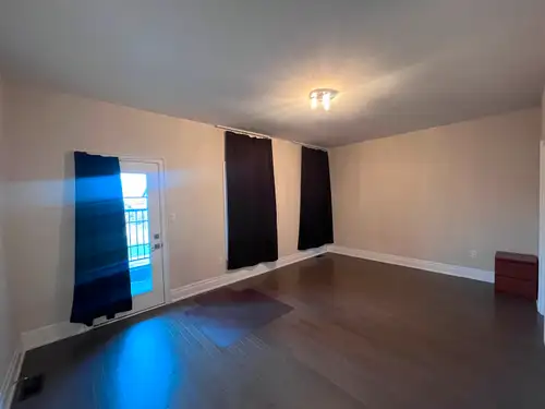 Beautiful large rooms in new house in Brampton, at Mississauga Road and Queen, near Mount Pleasant G...