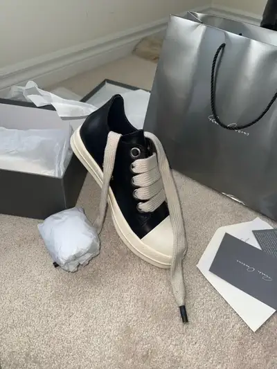 Brand new Rick Owen jumbo lace size 40,41,42,43,44,45 or 7,8,9,10,11,12 all in hand ready for pick u...