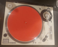 Turntable SLIPMATS (pair)  * turntable is not for sale *