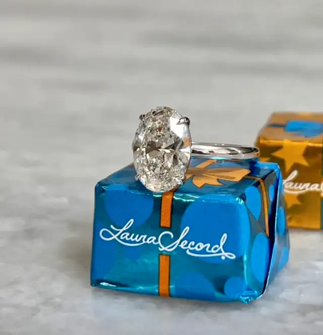 4 carat diamond solitaire, like new!63848997773825120