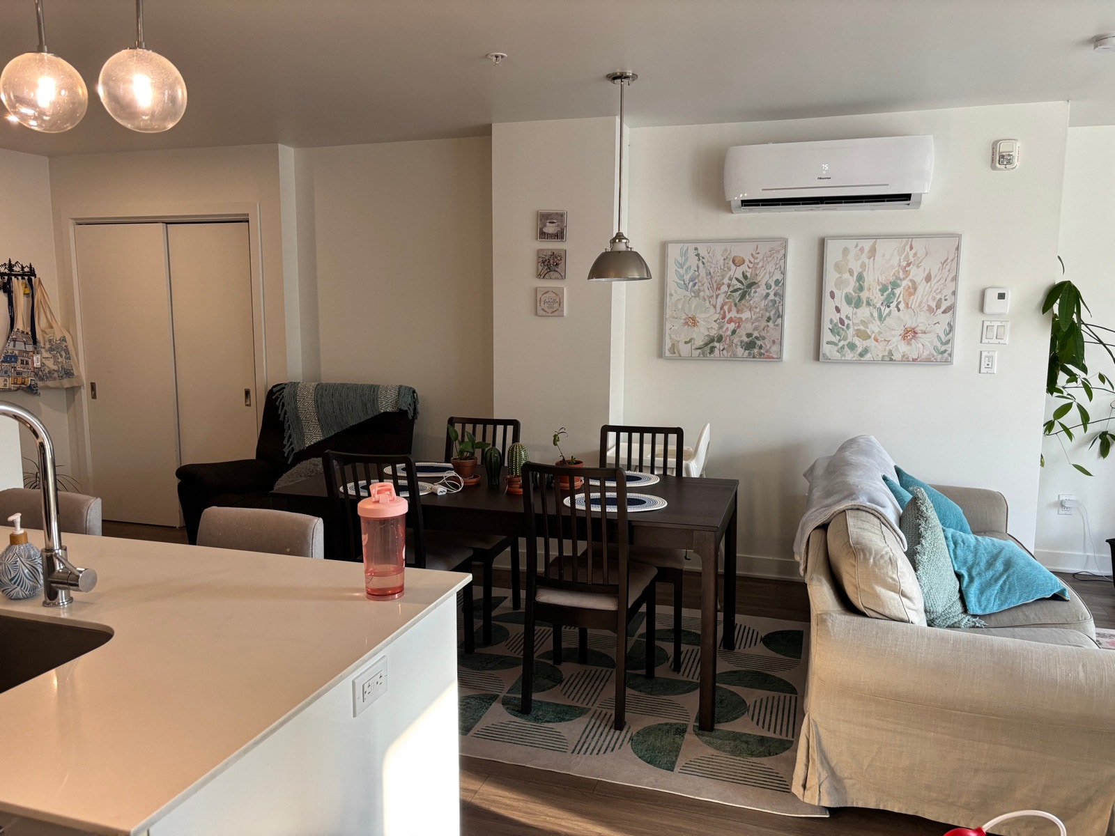 Appartement 4 1/2 sur deux étages à louer — photo 3