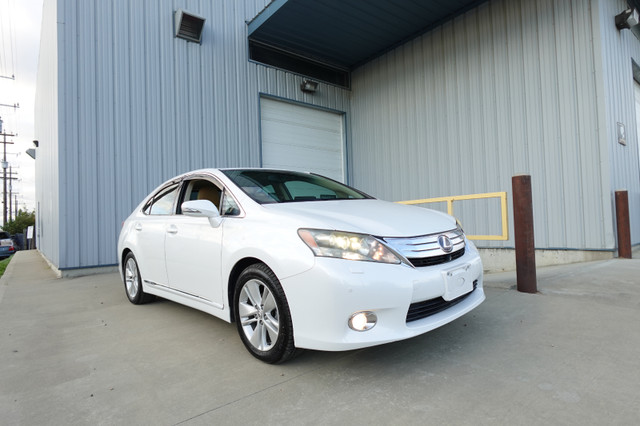 2010 LEXUS HS 250H HYBRID 4D 1.5L 4-cylinder-CLEA-ONLY 34,000 KM in Cars & Trucks in Edmonton - Image 4