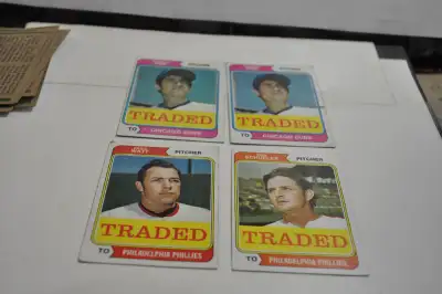 1974 Topps Traded Baseball Set lot of +- 11 jim wynn steve stone, View more