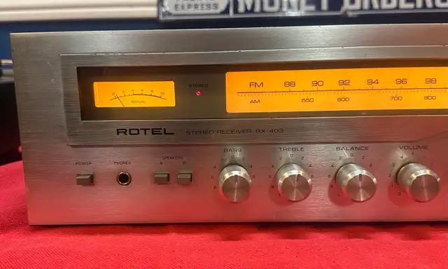 Vintage Stereo Receiver Rotel RX-403 in Stereo Systems & Home Theatre in Stratford - Image 3