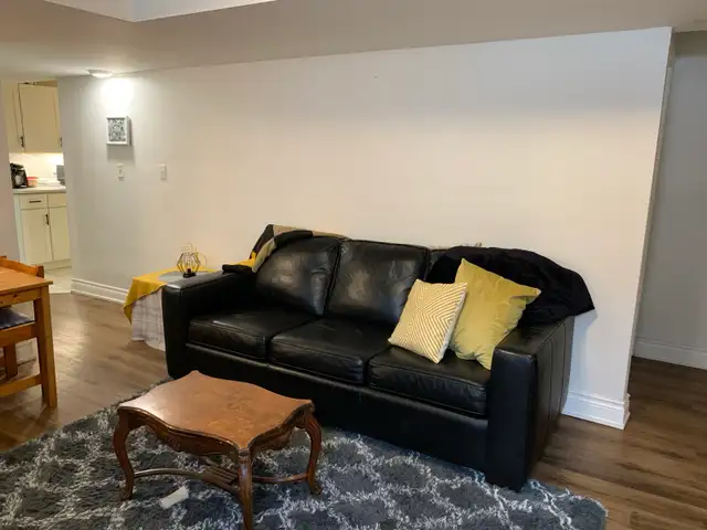 U of Waterloo/Laurier OFF CAMPUS HOUSING