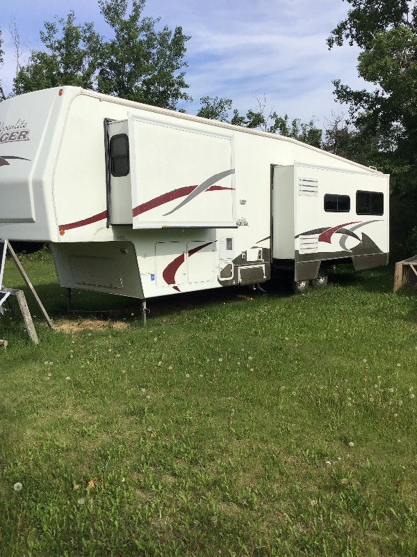 Fifth wheel holiday trailer Travel Trailers & Campers Edmonton Kijiji