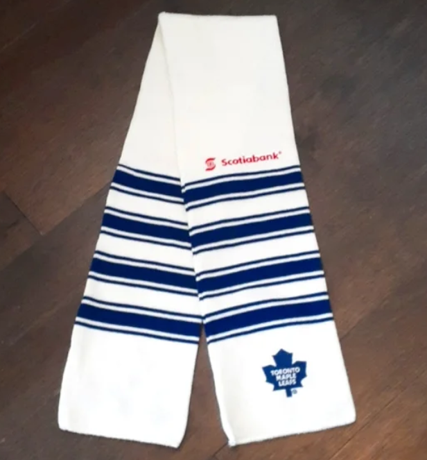 Toronto Maple Leafs Go Leafs Go Fan Knit Scarf in Arts & Collectibles in Markham / York Region - Image 4
