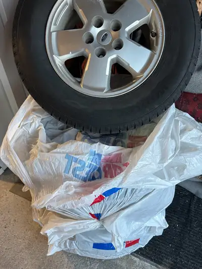 tire rims with sensors. fits ford escape 2008-2012 235/70R16 winter tires are pretty much done