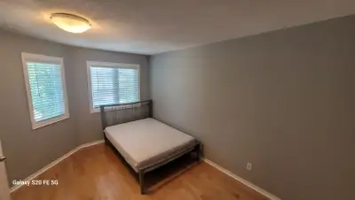 Located at Eglinton/Kennedy, one of 3 bedroom available for renting to a single female. The room is...