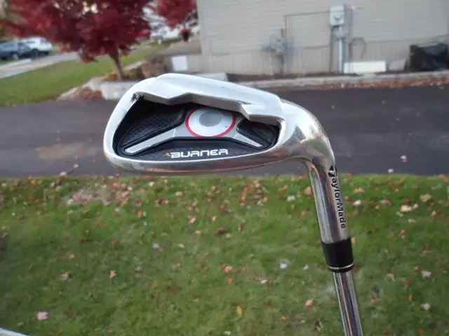 For Sale Taylormade Burner A wedge "GAP" 50 degree golf club in Golf in Belleville - Image 2