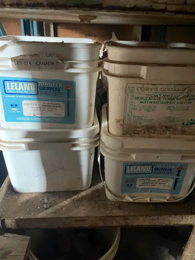 All Goes As A Lot For $10 Per Pound Many Containers of New Roofing Screws from 1.5", 2" Maybe some 2...