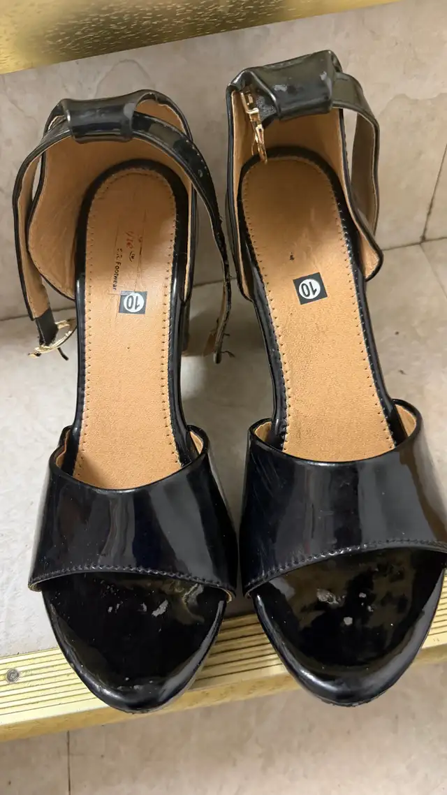 Black  Heels