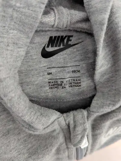Nike onesies 3m and 6m , View more