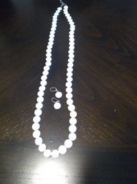 Mother of Pearl Necklace and Earrings.