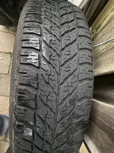 Goodyear Ultra Grip Winter Tires on Steel Rims – 235/65R17 Tires: Goodyear Ultra Grip – excellent wi...