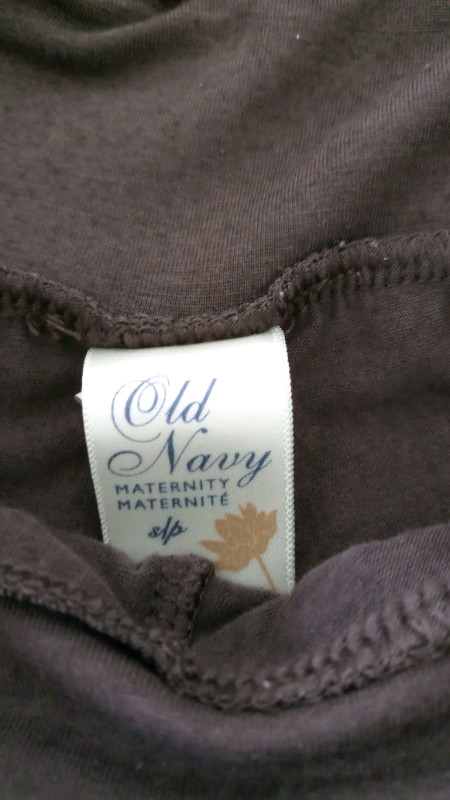2 Old Navy Maternity Culottes (Small Size) in Women's - Maternity in City of Toronto - Image 3