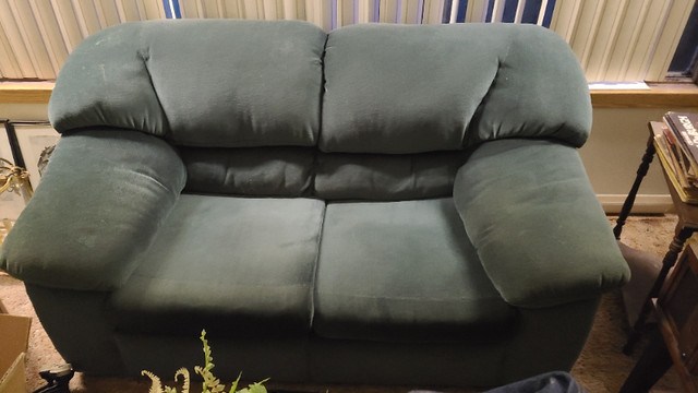 Emerald green extra plush padded love seat microfiber in Couches & Futons in Hamilton