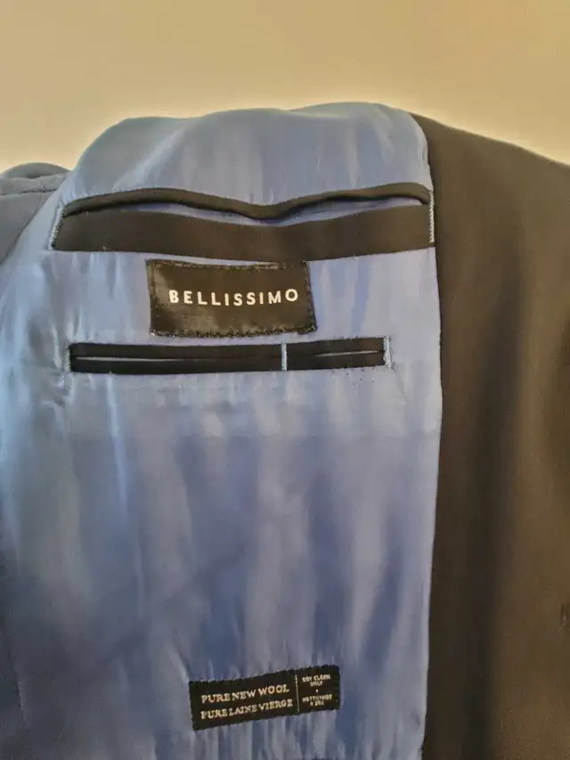 Bellissimo Men's suit jacket $25 in Men's in Calgary - Image 4