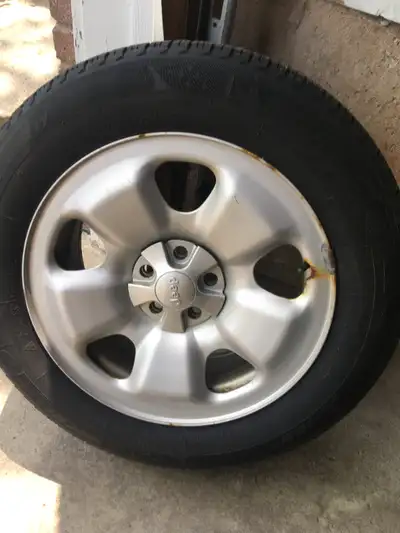 4 GREAT TIRES COMPLETE WITH RIMS MICHELIN 225 60R17